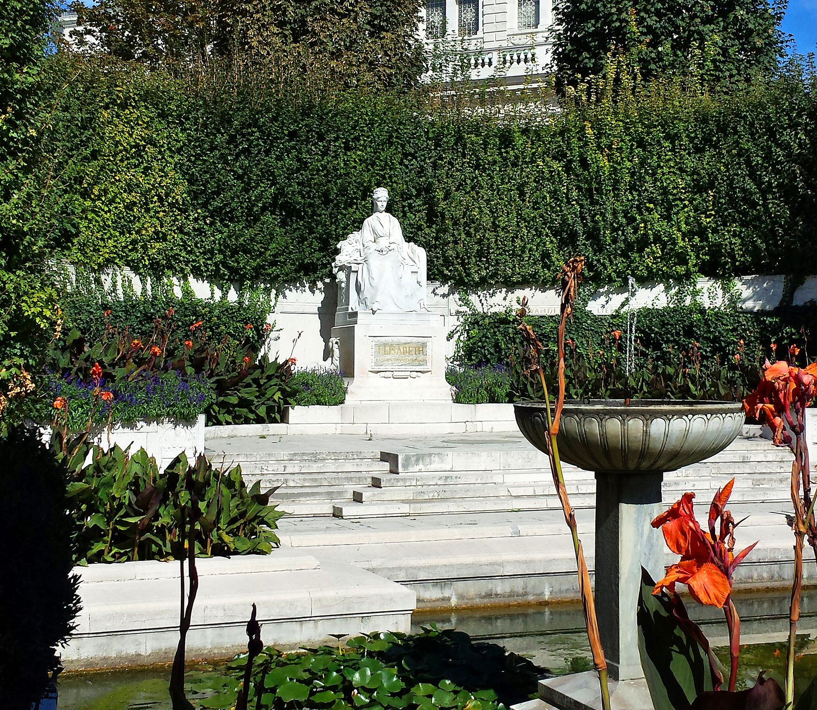 Sisi Denkmal