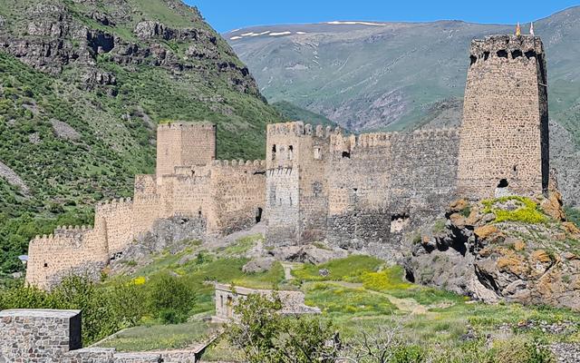 Khertvisi Castle